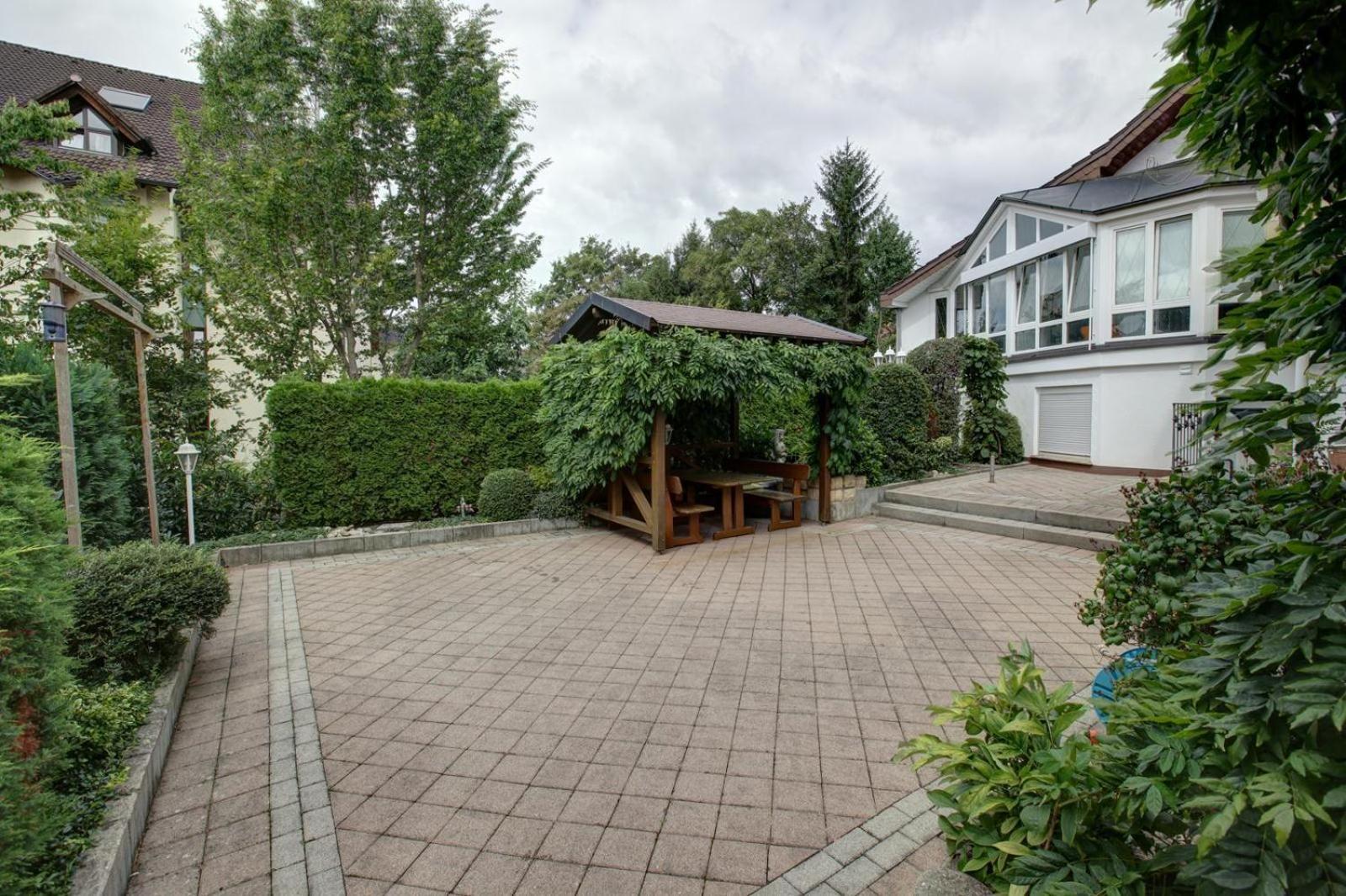 H41 Inn Hotel Garni Freiburg (Adults Only) 贡德尔芬根 外观 照片