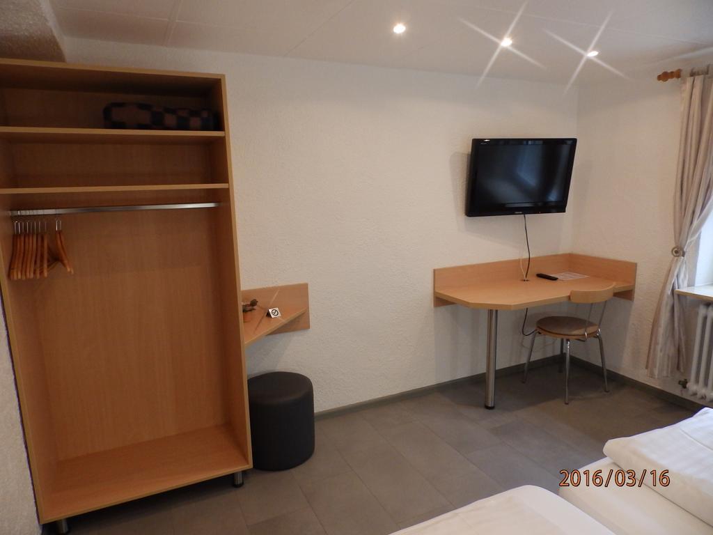 H41 Inn Hotel Garni Freiburg (Adults Only) 贡德尔芬根 外观 照片