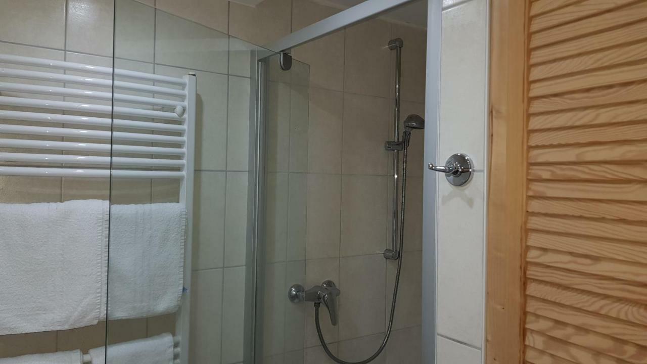 H41 Inn Hotel Garni Freiburg (Adults Only) 贡德尔芬根 外观 照片